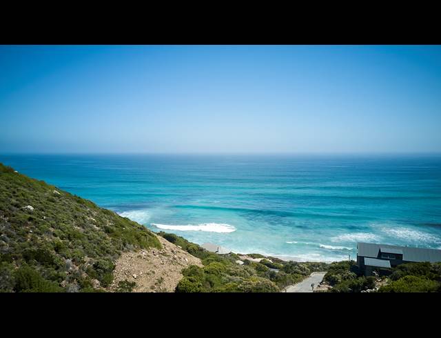 888M² VACANT LAND FOR SALE IN MISTY CLIFFS